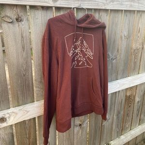 Old Navy Rustic Mountains Hoodie
